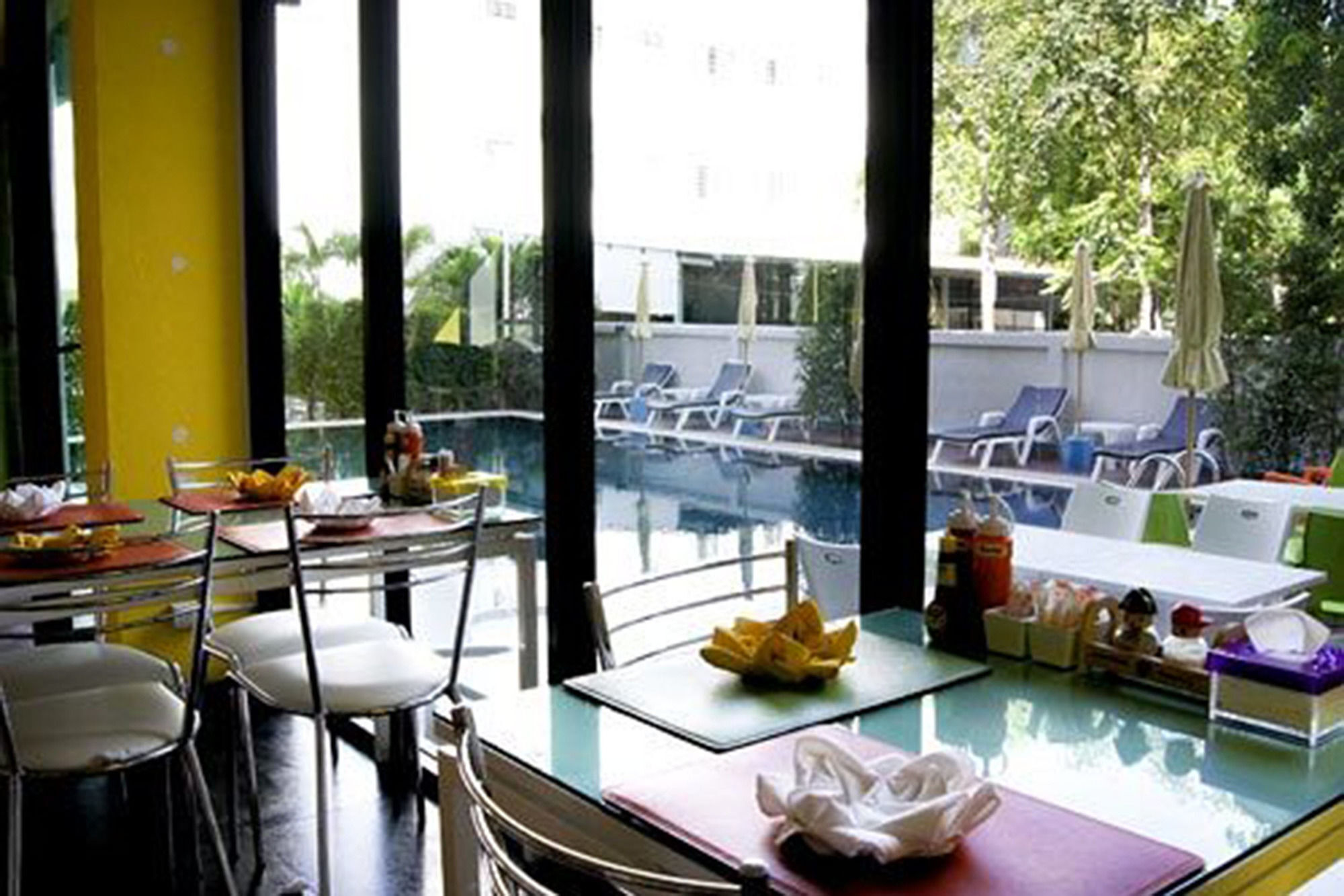 Oyo 75367 Ud Pattaya Hotel Bang Lamung Exterior photo